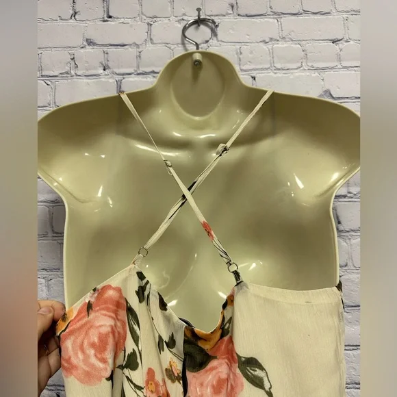 Vici Floral Wrap Maxi Dress Women’s Size Small NWOT - Picture 6 of 9